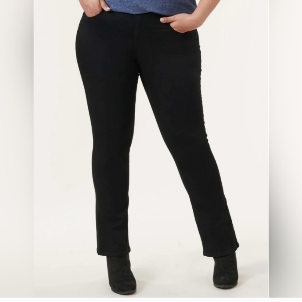 Democracy Plus "Ab"solution Itty Bitty Boot Black Denim Jeans 24W NWT